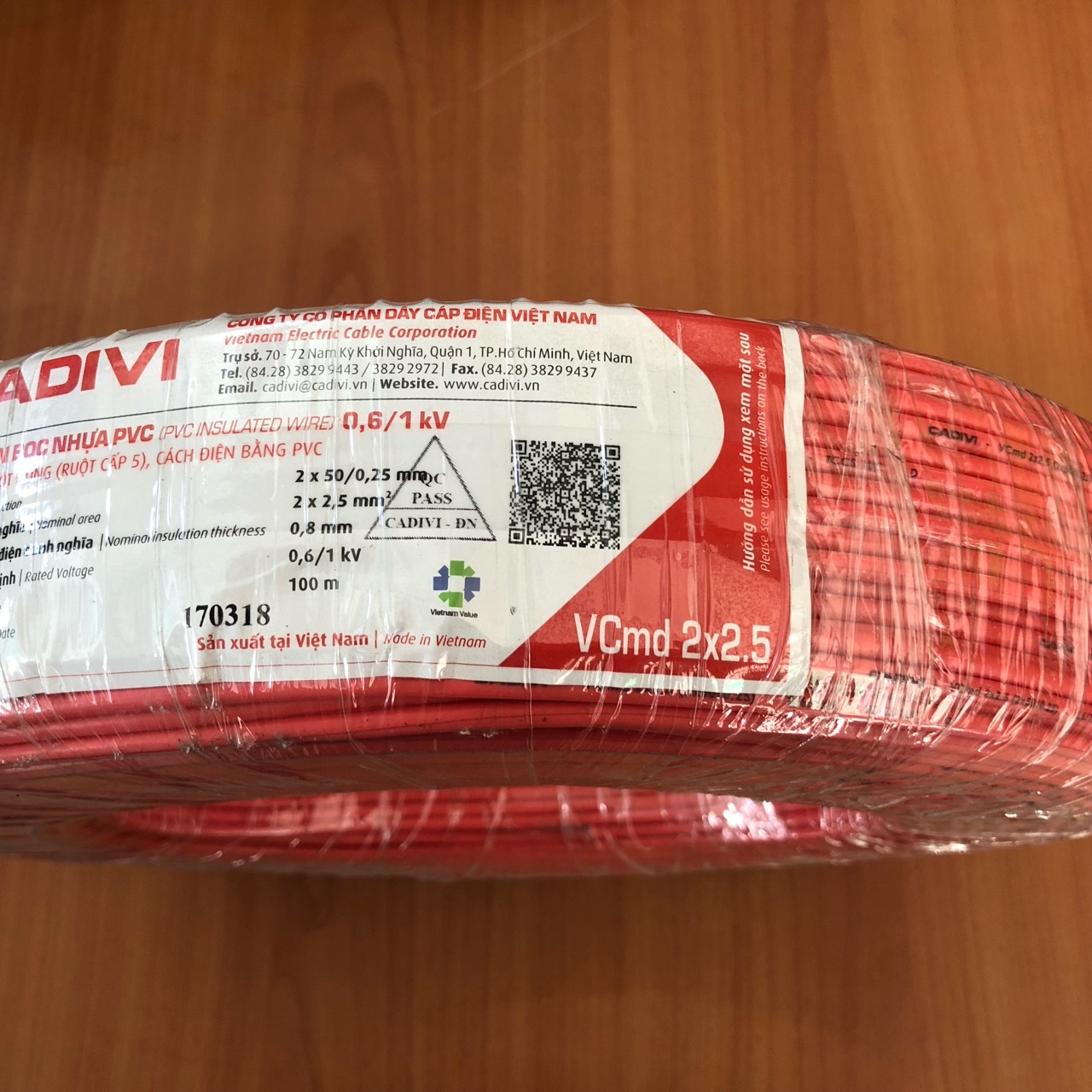 Dây điện Cadivi VCMD 2x2.5 màu đỏ, 0.6/1KV, cuộn 100m, giá theo mét